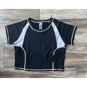 Mono B Crop Black White Tee T Shirt Top Size Medium NWT Cropped RARE!